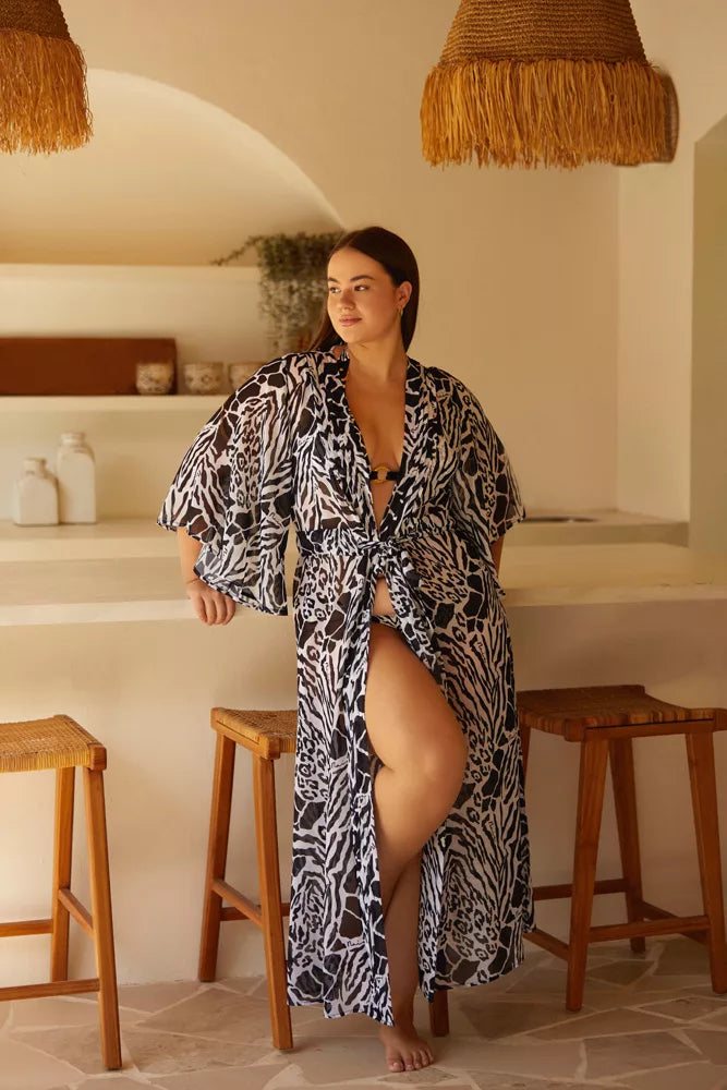 Tanzania Kaftan Monochrome Animal Size