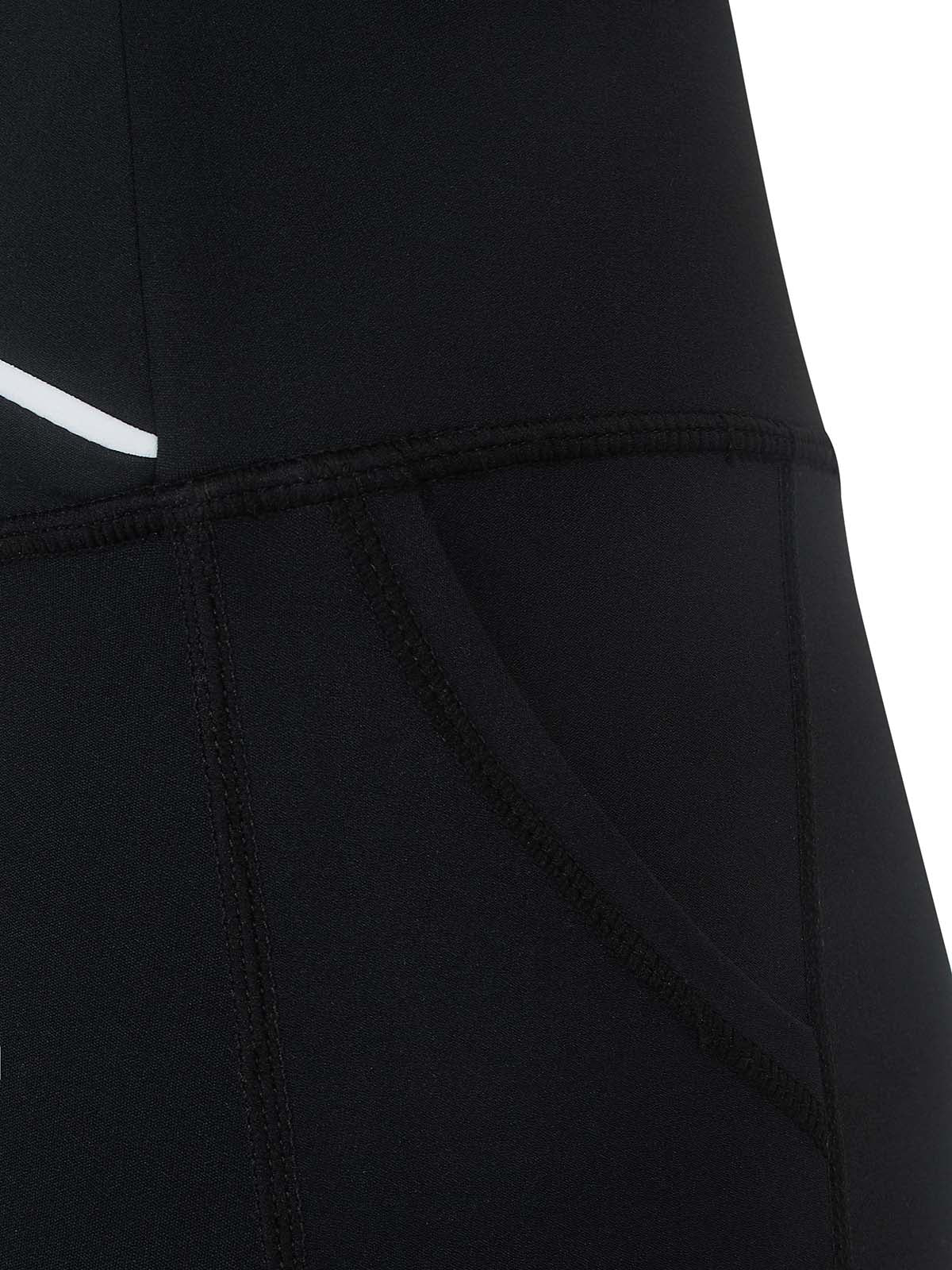  Billie  legging in black with white piping detAil from NAIA Active active wear collection